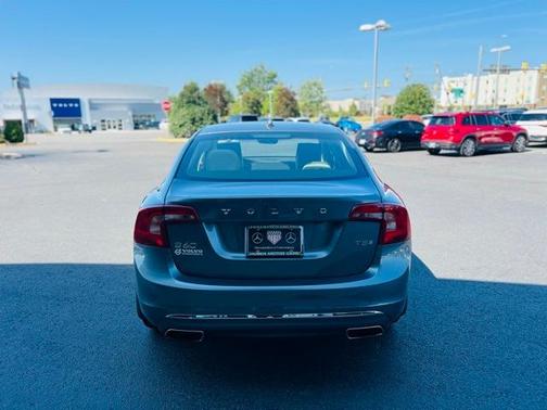 2018 Volvo S60 Inscription T5