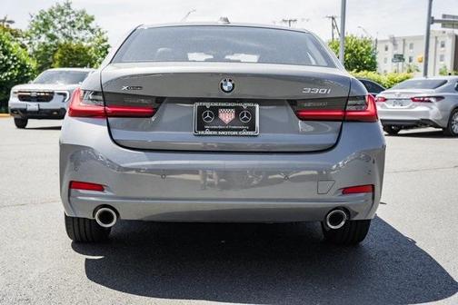 2025 BMW 330 i xDrive