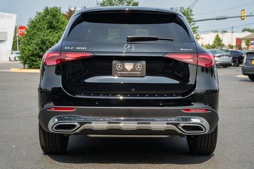 2025 Mercedes-Benz GLC 300 Base 4MATIC