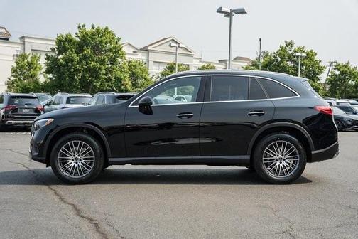 2025 Mercedes-Benz GLC 300 Base 4MATIC