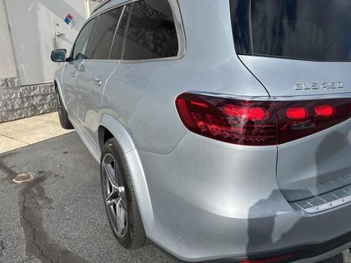 2025 Mercedes-Benz GLS 450 4MATIC