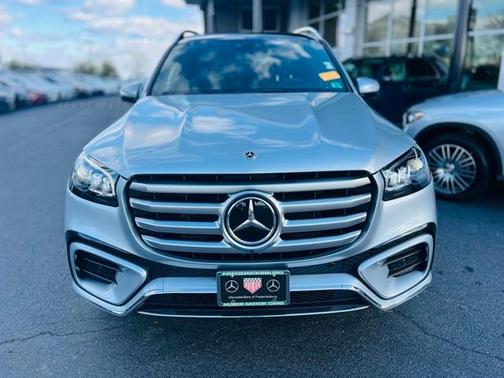 2025 Mercedes-Benz GLS 450 4MATIC