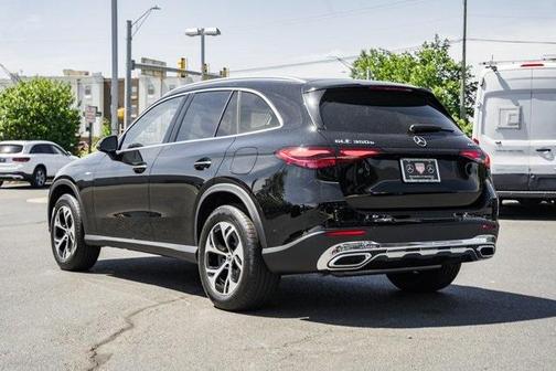 2025 Mercedes-Benz GLC 350e Base 4MATIC