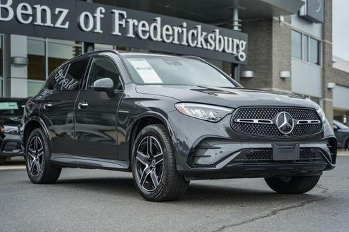 Graphite Gray Metallic 2025 Mercedes-Benz GLC 300 Base 4MATIC