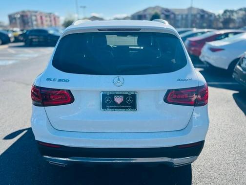 2022 Mercedes-Benz GLC 300 Base 4MATIC