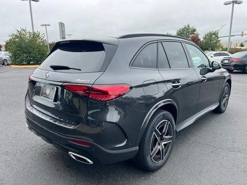 2023 Mercedes-Benz GLC 300 Base 4MATIC