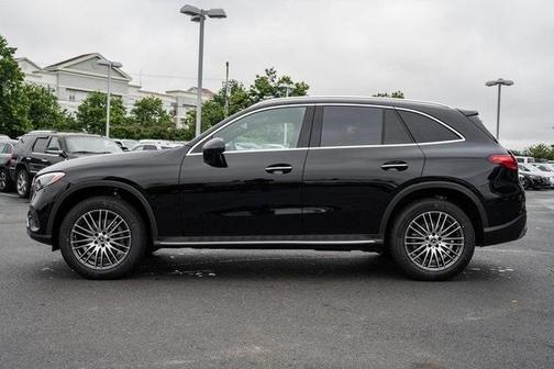 2025 Mercedes-Benz GLC 300 Base 4MATIC