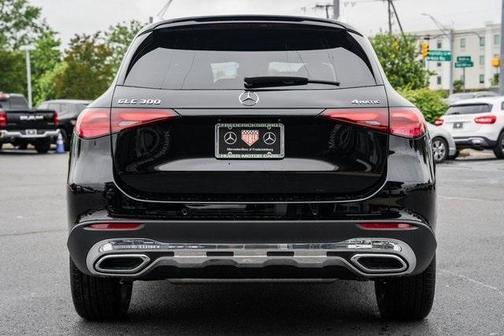 2025 Mercedes-Benz GLC 300 Base 4MATIC