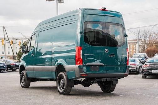 2025 Mercedes-Benz Sprinter 2500 Standard Roof