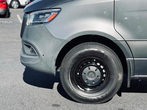 2023 Mercedes-Benz Sprinter 2500 144 WB