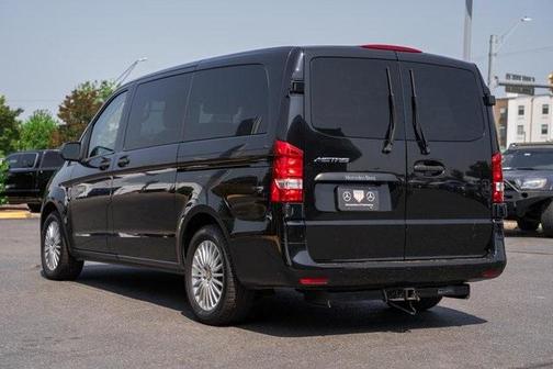 2018 Mercedes-Benz Metris Base