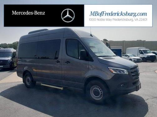 2024 Mercedes-Benz Sprinter 2500 144 WB Standard Roof Passenger
