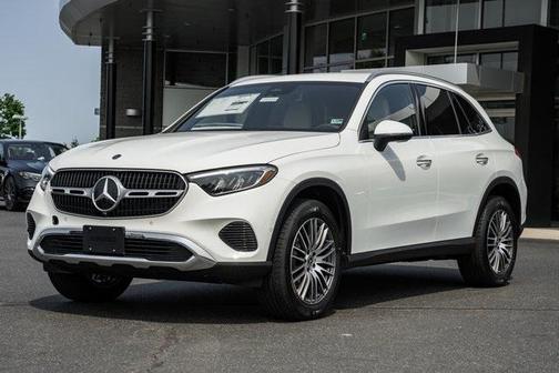 2025 Mercedes-Benz GLC 300 Base 4MATIC