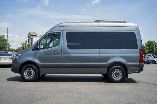 2024 Mercedes-Benz Sprinter 2500 144 WB Standard Roof Passenger