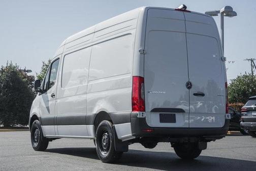 2025 Mercedes-Benz Sprinter 2500 Standard Roof
