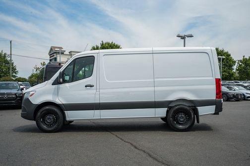 Arctic White 2026 Mercedes-Benz Sprinter 2500 Standard Roof