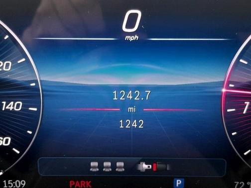 2025 Mercedes-Benz GLC 300 Base 4MATIC