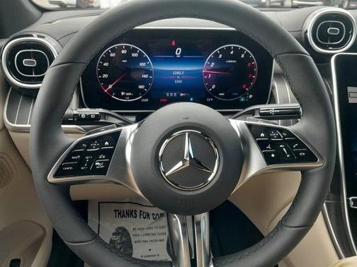 2025 Mercedes-Benz GLC 300 Base 4MATIC