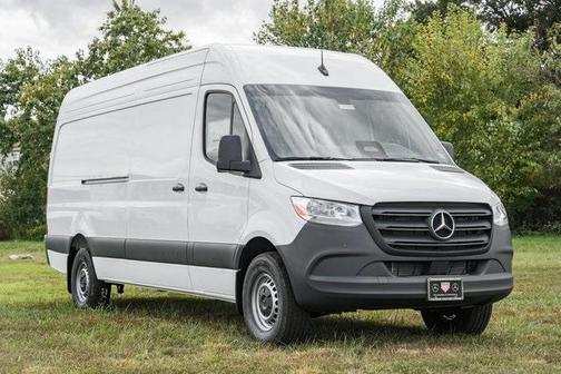 2025 Mercedes-Benz Sprinter 2500 High Roof