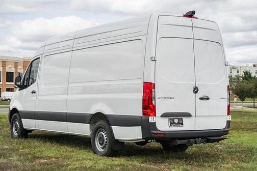 2025 Mercedes-Benz Sprinter 2500 High Roof