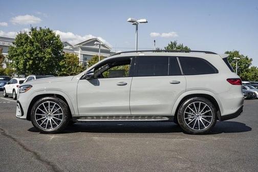 2026 Mercedes-Benz GLS 450