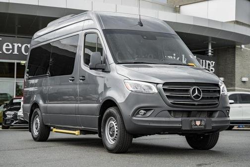 2024 Mercedes-Benz Sprinter 2500 144 WB Standard Roof Passenger