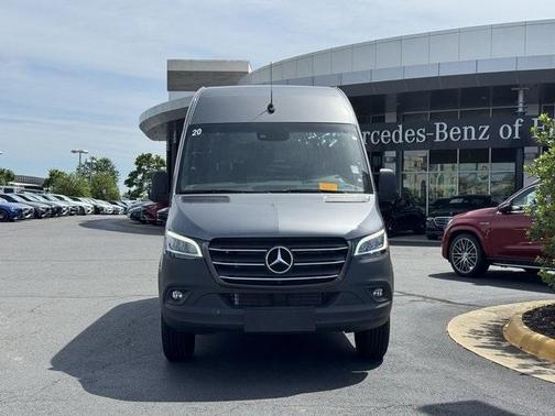 2024 Mercedes-Benz Sprinter 2500 144 WB Standard Roof Passenger