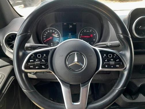 2022 Mercedes-Benz Sprinter 2500 Standard Roof V6