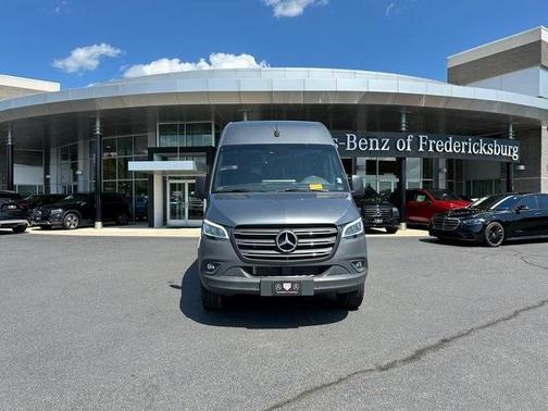 2024 Mercedes-Benz Sprinter 2500 144 WB Standard Roof Passenger