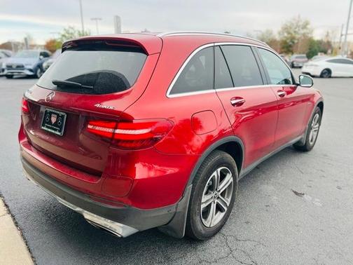 2019 Mercedes-Benz GLC 350e Base 4MATIC