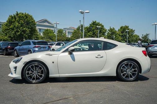 Halo 2017 Toyota 86 Base