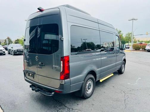 2024 Mercedes-Benz Sprinter 2500 144 WB Standard Roof Passenger