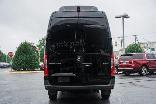 2025 Mercedes-Benz Sprinter 2500 High Roof