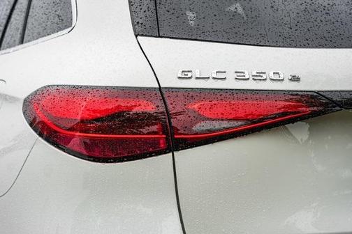 2025 Mercedes-Benz GLC 350e Base 4MATIC