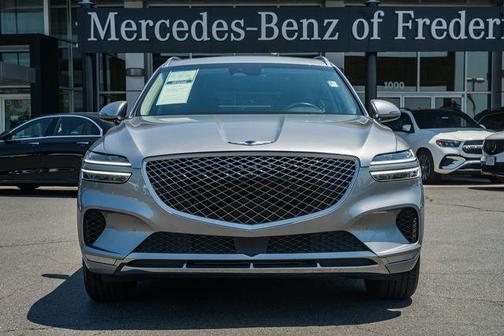 Savile Silver 2024 Genesis GV70 2.5T
