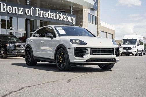 2024 Porsche Cayenne Turbo GT