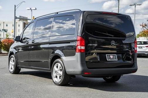 2018 Mercedes-Benz Metris Base