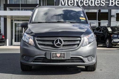 2018 Mercedes-Benz Metris Base