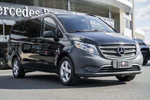 2018 Mercedes-Benz Metris Base