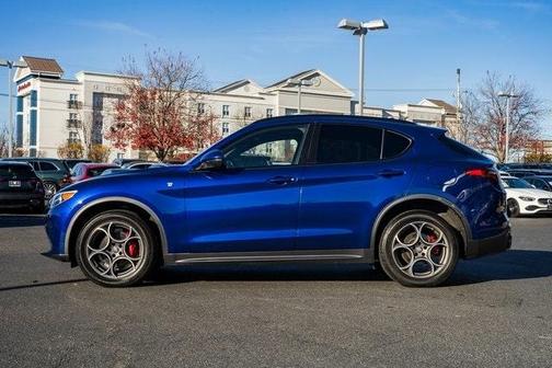 2022 Alfa Romeo Stelvio Ti