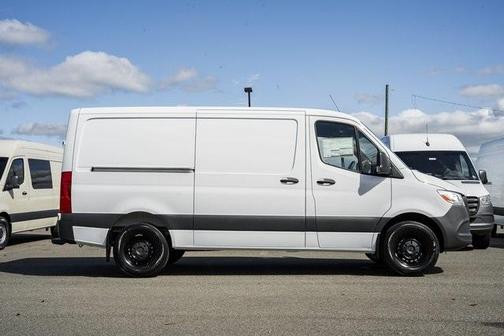 2026 Mercedes-Benz Sprinter 2500 144 WB