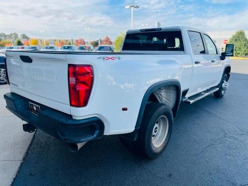 2022 Chevrolet Silverado 3500 WT