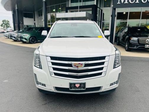 2019 Cadillac Escalade Luxury