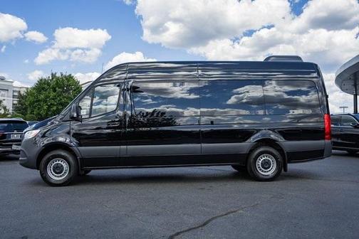 2025 Mercedes-Benz Sprinter 2500 High Roof