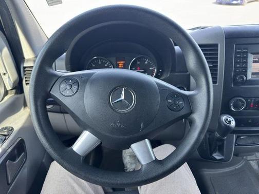 2017 Mercedes-Benz Sprinter 2500 Standard Roof