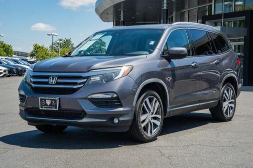 Modern Steel Metallic 2017 Honda Pilot Touring
