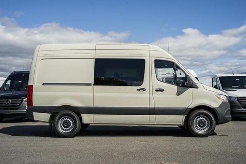 2026 Mercedes-Benz Sprinter 2500 144 WB