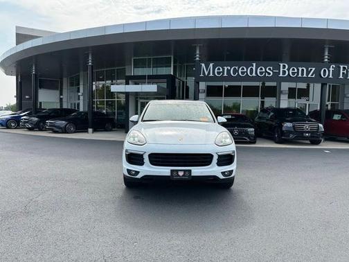 2017 Porsche Cayenne Base