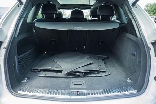 2017 Porsche Cayenne Base