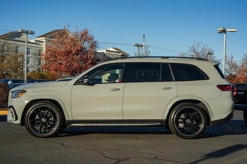 2026 Mercedes-Benz GLS 450 4MATIC
